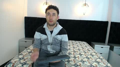 Jeremmyandstacy online show from 01/23/25, 12:19