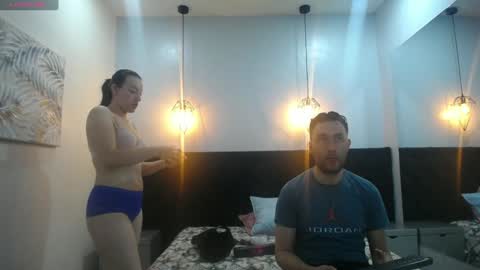 Jeremmyandstacy online show from 01/28/25, 12:22