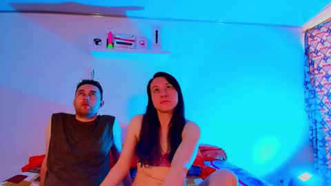 Snapshot of jeremmyandstacy_ chatting on 10/26/25, 02:01 jeremmyandstacy_ online show from 10/26/25, 02:01