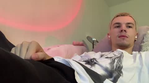 jeremy1scott online show from 07/19/26, 06:28