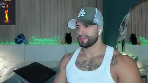 Snapshot of jeremy_harden chatting on 10/31/25, 09:38 Jeremy online show from 10/31/25, 09:38