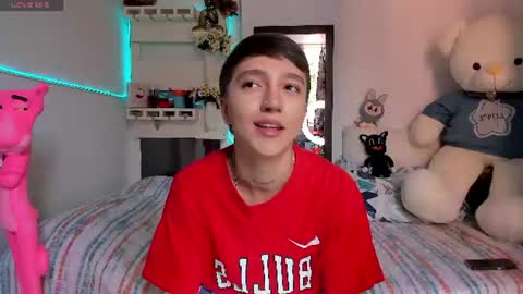 jero independent model online show from 06/18/26, 05:50