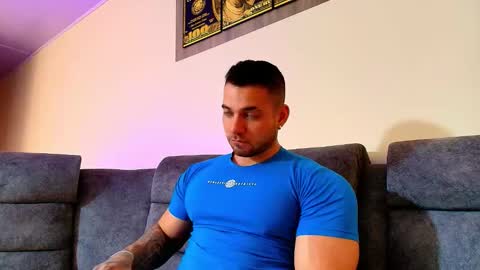 Jeremy Lowe online show from 12/04/25, 07:33