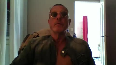 jerflor online show from 10/01/25, 11:16