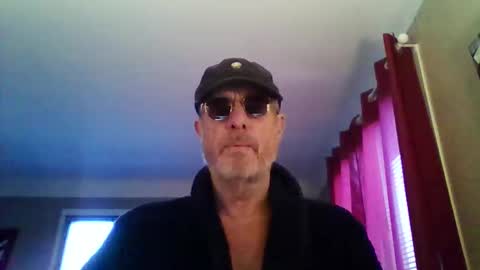 Snapshot of jerflor chatting on 01/06/26, 04:00 jerflor online show from 01/06/26, 04:00