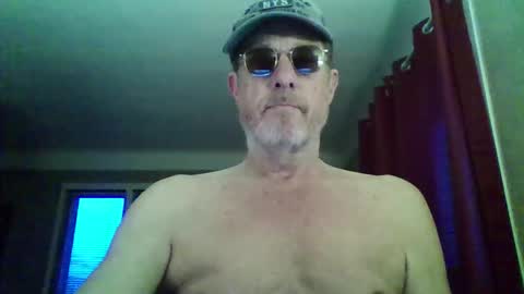 Snapshot of jerflor chatting on 02/05/26, 04:55 jerflor online show from 02/05/26, 04:55