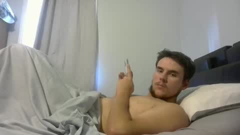 Snapshot of jerkjon1692 chatting on 09/27/25, 07:52 jerkjon1692 online show from 09/27/25, 07:52