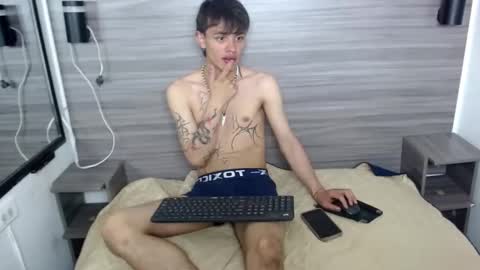 Snapshot of jerom_xx chatting on 10/04/25, 08:40 Jerom xx online show from 10/04/25, 08:40