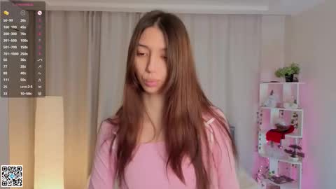 Snapshot of jerricaezelle chatting on 10/20/25, 04:13 Keira online show from 10/20/25, 04:13