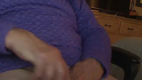 jerryb19027 online show from 01/15/25, 09:41