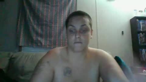 Snapshot of jerseyquinn92 chatting on 11/08/25, 03:39 jerseyquinn92 online show from 11/08/25, 03:39