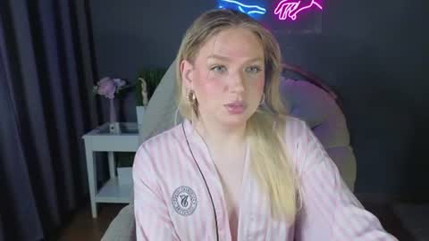 jes_solar online show from 07/25/26, 03:53