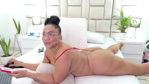 JESICA online show from 05/15/26, 01:29
