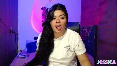 Snapshot of jesiica_bunny chatting on 11/02/25, 02:14 Jessi online show from 11/02/25, 02:14