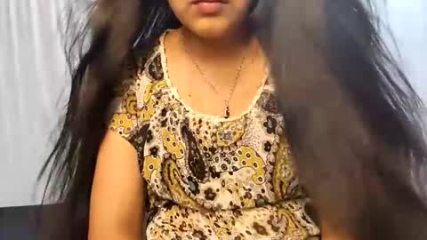 Snapshot of jesmin18 chatting on 05/13/26, 06:49 Jesmin online show from 05/13/26, 06:49