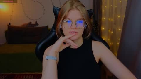  JessieVibes online show from 12/02/25, 02:56