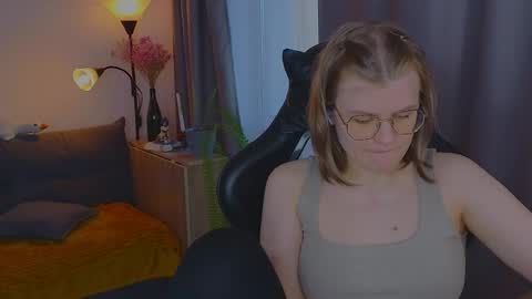  JessieVibes online show from 04/07/26, 03:56