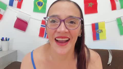 Snapshot of jess1ca_herrera chatting on 06/24/26, 10:20 jessica herreraToday I will be your devil and you my victim online show from 06/24/26, 10:20
