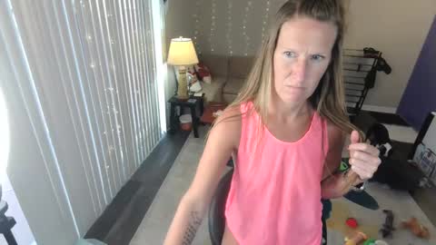 Jessica online show from 01/11/25, 08:32