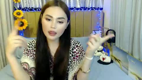 jess_goddes online show from 06/15/26, 12:07