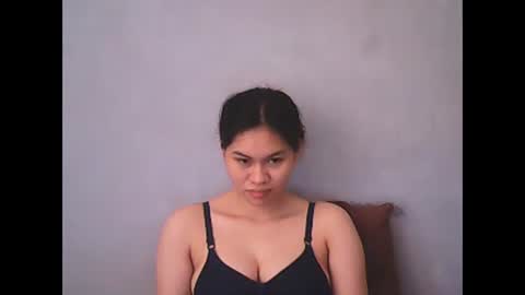 Snapshot of jessa_21 chatting on 12/12/24, 02:26 jessa_21 online show from 12/12/24, 02:26