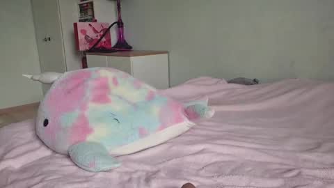 Snapshot of jessa_vibe chatting on 03/04/26, 07:47 Jessica but u can call me Jessa online show from 03/04/26, 07:47