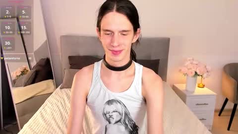 Snapshot of jesse_rayne chatting on 10/04/25, 05:49 Jesse online show from 10/04/25, 05:49