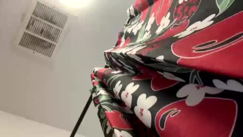 Hungjessy online show from 06/07/26, 06:11