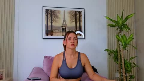 bella  adams online show from 07/22/26, 09:17