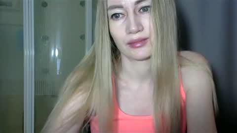 JessFox1 online show from 12/28/24, 11:05