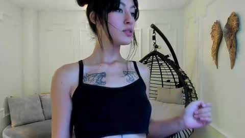 jessi_lemus online show from 03/03/25, 12:04