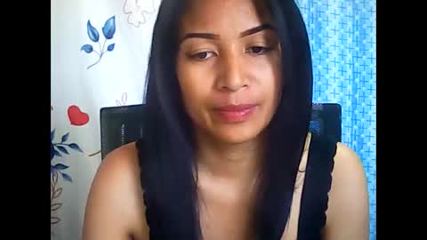 jessi_tastyxx172121 online show from 10/04/25, 06:33