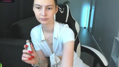 Jessica Jensen online show from 06/03/26, 09:23
