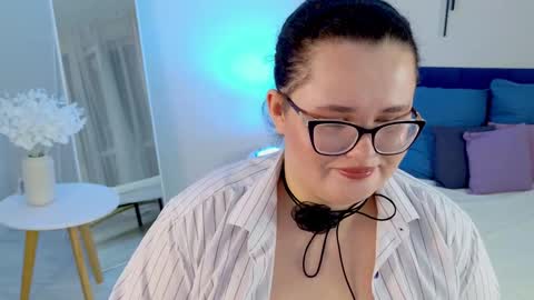 Natalia online show from 02/07/25, 11:13