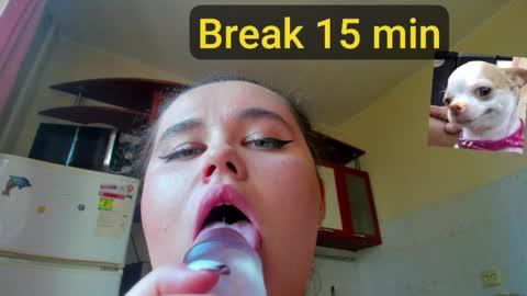 Snapshot of jessica_joy_ chatting on 11/14/25, 06:45 Natalia online show from 11/14/25, 06:45