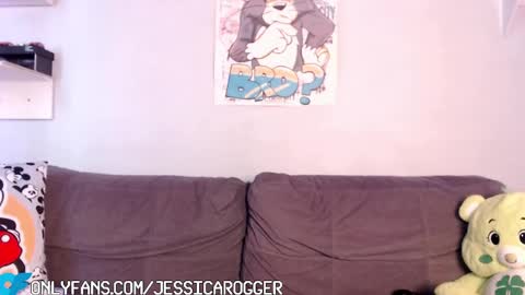 Jess And Rogger independents online show from 04/26/26, 02:04