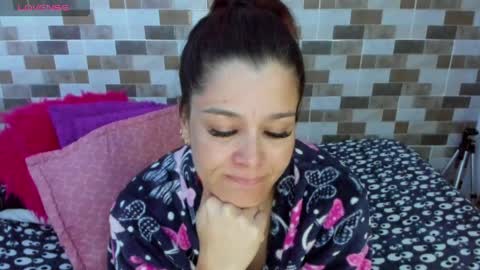 Snapshot of jessica_robertss chatting on 05/26/26, 12:50 jessimodel independient online show from 05/26/26, 12:50