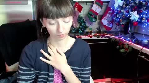 Snapshot of jessicaforris chatting on 12/12/24, 10:56 jessicaforris online show from 12/12/24, 10:56