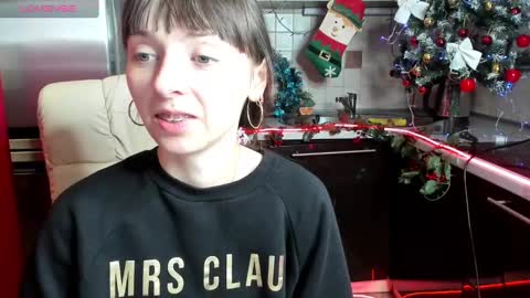 Snapshot of jessicaforris chatting on 12/16/24, 07:48 jessicaforris online show from 12/16/24, 07:48