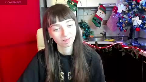 Snapshot of jessicaforris chatting on 12/18/24, 07:36 jessicaforris online show from 12/18/24, 07:36