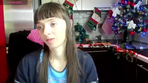 Snapshot of jessicaforris chatting on 12/18/24, 10:40 jessicaforris online show from 12/18/24, 10:40