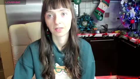 Snapshot of jessicaforris chatting on 12/24/24, 07:28 jessicaforris online show from 12/24/24, 07:28