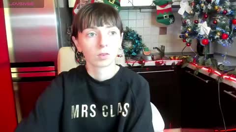 Snapshot of jessicaforris chatting on 01/02/25, 07:44 jessicaforris online show from 01/02/25, 07:44