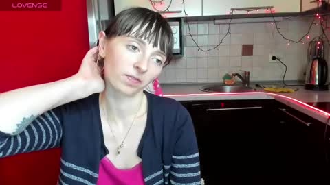 Snapshot of jessicaforris chatting on 01/25/25, 10:51 jessicaforris online show from 01/25/25, 10:51