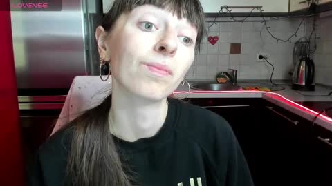 Snapshot of jessicaforris chatting on 02/01/25, 07:57 jessicaforris online show from 02/01/25, 07:57