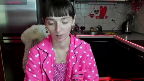 Snapshot of jessicaforris chatting on 02/13/25, 10:55 jessicaforris online show from 02/13/25, 10:55
