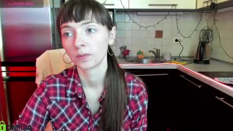 Snapshot of jessicaforris chatting on 03/07/25, 08:02 jessicaforris online show from 03/07/25, 08:02