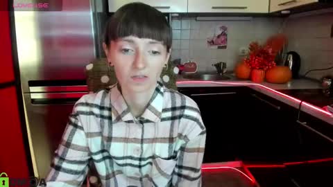 Snapshot of jessicaforris chatting on 10/01/25, 07:03 jessicaforris online show from 10/01/25, 07:03