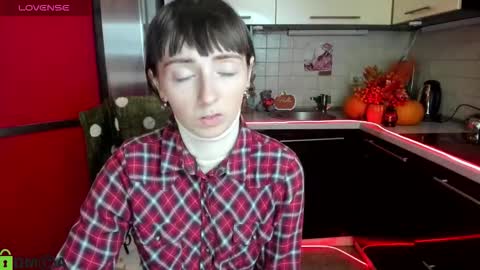 jessicaforris online show from 11/17/25, 07:58