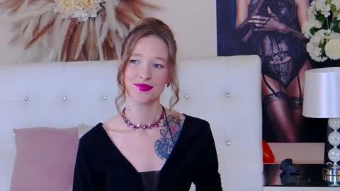 Jessica online show from 12/19/24, 06:34